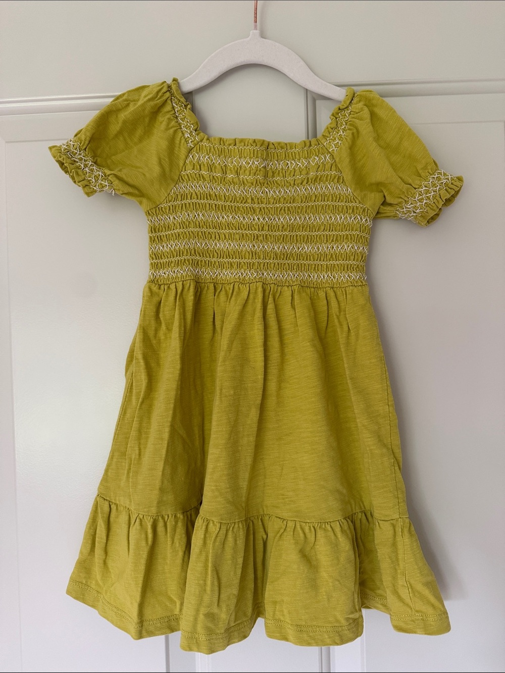 Mini Boden Girls Smocked Short-Sleeve Dress in Chartreuse Green